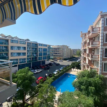 Balkan Breeze 29 Studio Апартамент